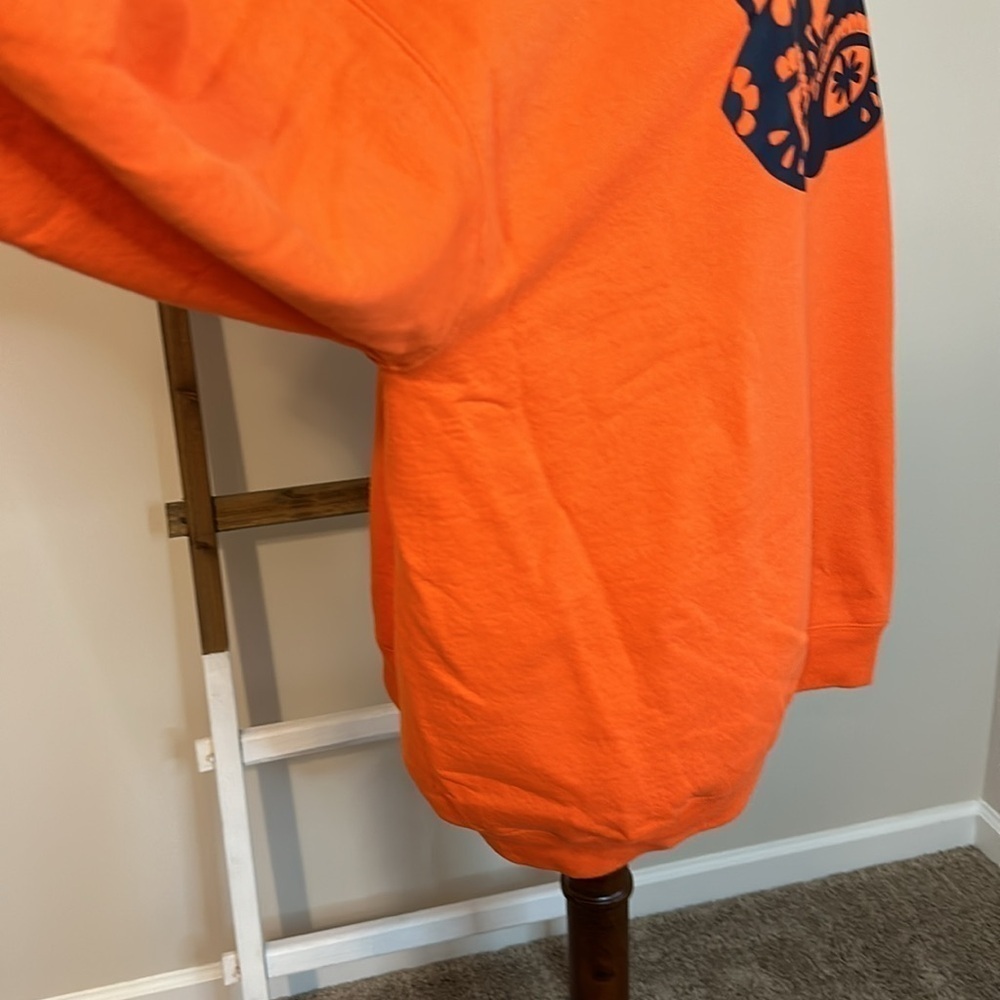 Small Business Sweatshirt HTV Black Cat Design on Crewneck Sweatshirt Size XL - Picture 9 of 17